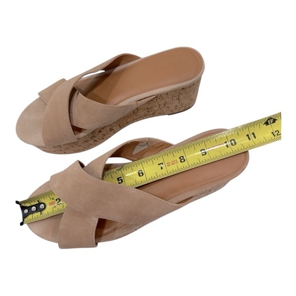 J. Crew Women's Tan Beige Platform Sandals Crisscross wedges size 10 - Picture 9 of 10